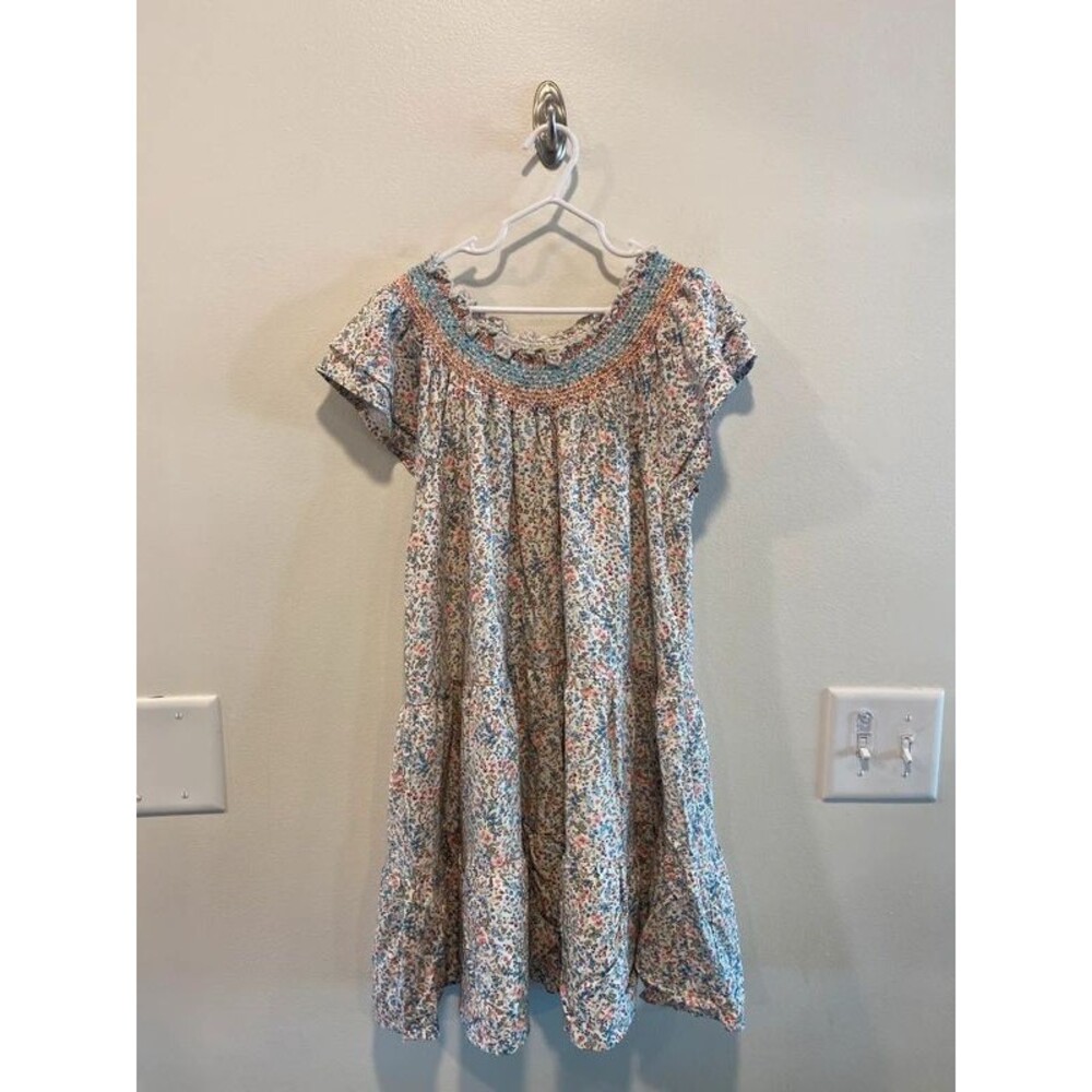 Peek girls smocked tiered dress in size 10 floral short sleeve